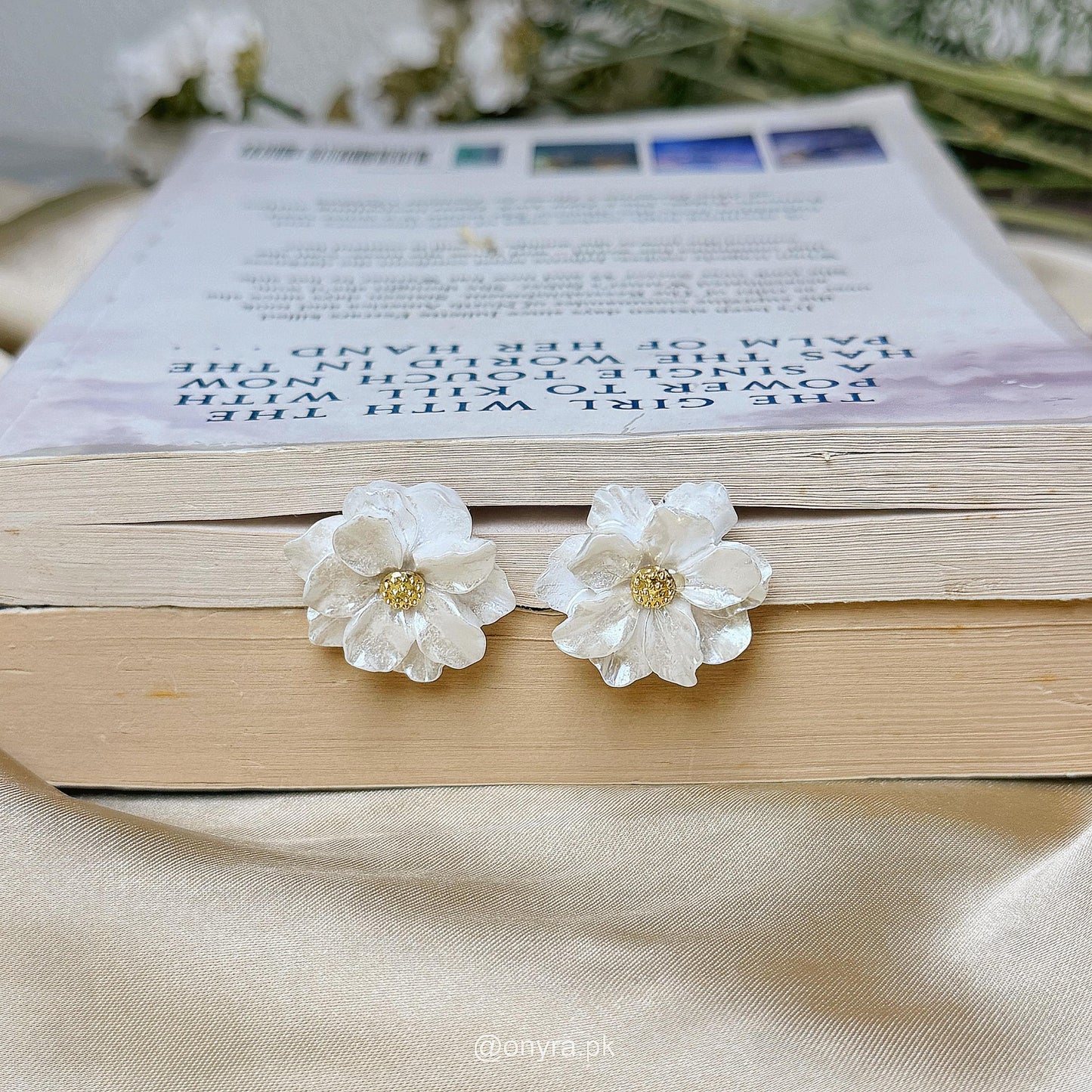 Elegant White Floral Stud Earrings
