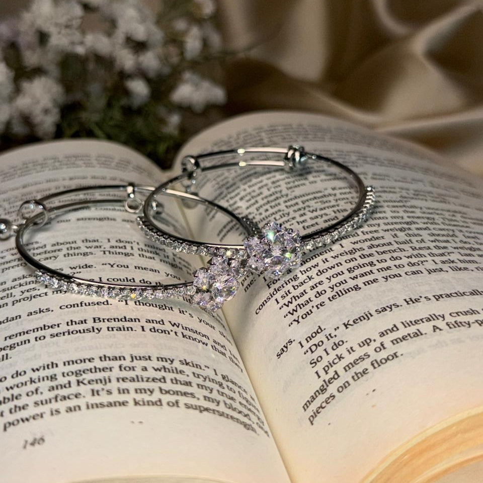Crystal Bloom Bracelet-Silver