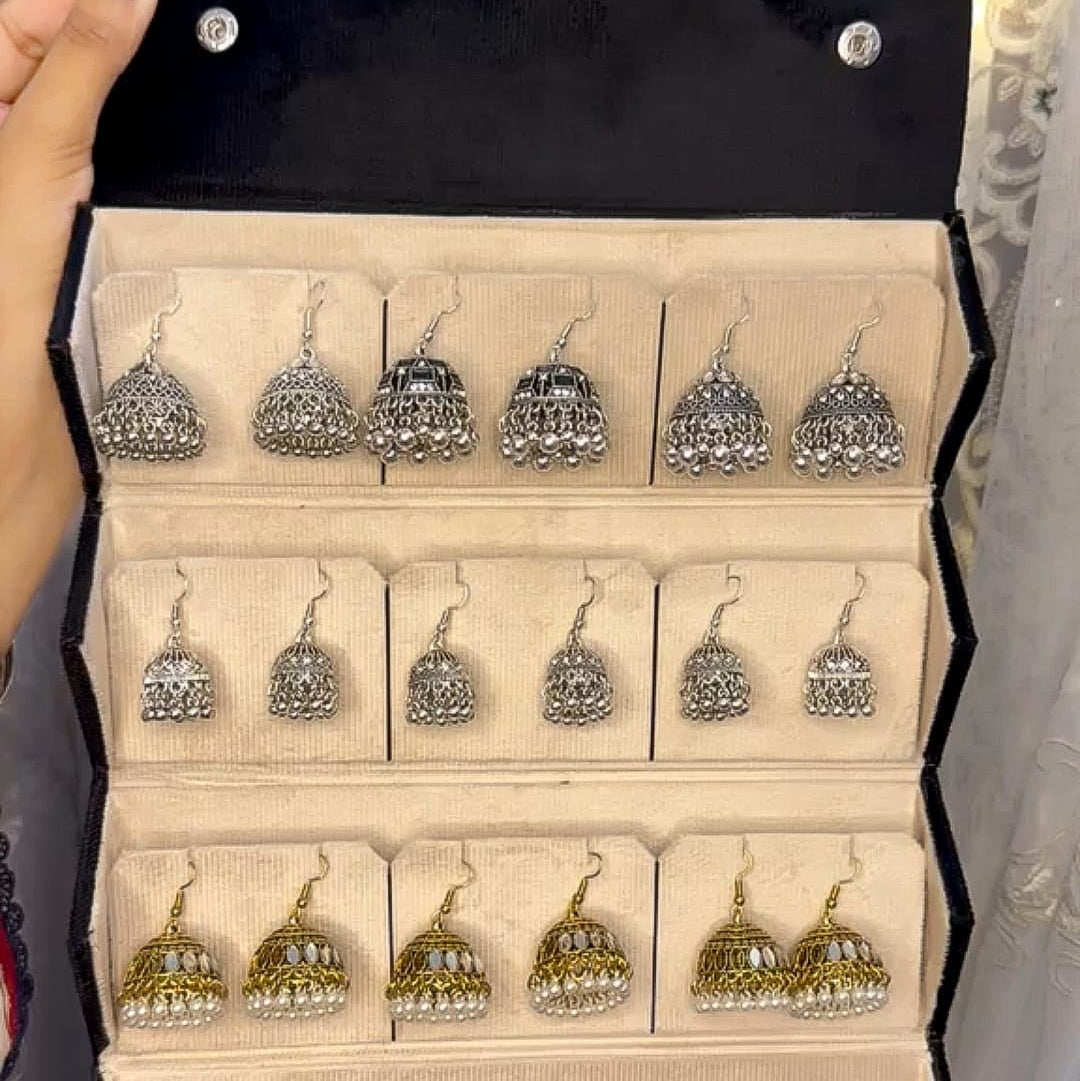 Black Velvet Foldable Jhumka Earrings Oraganizer