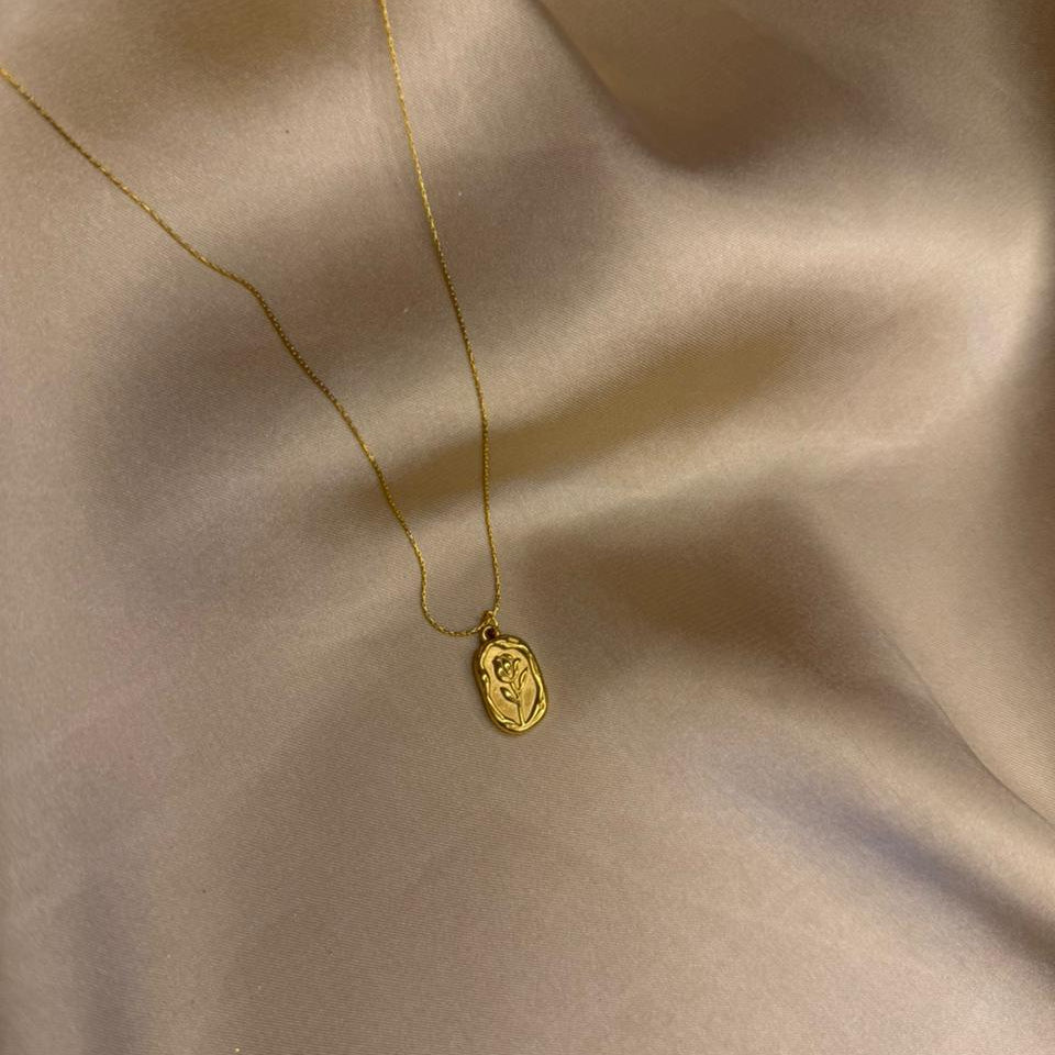 Vintage Rose Pendant Necklace