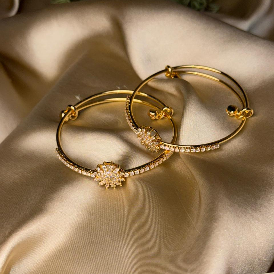 Minimal Solara Bracelet-Golden