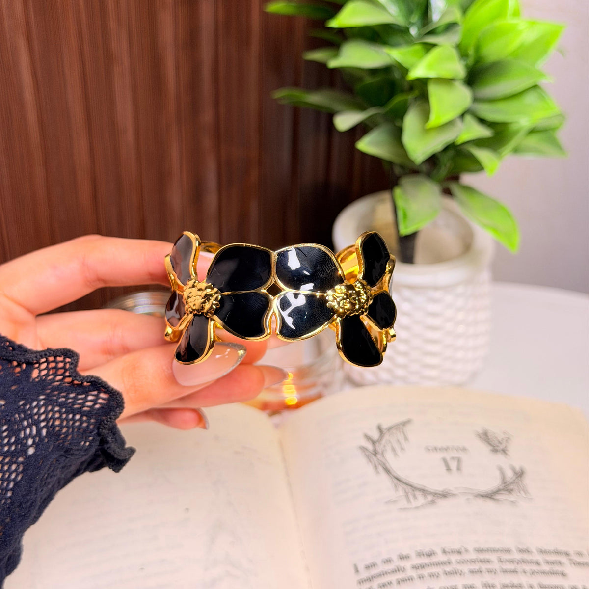 Flower Cuffs Bracelet-Adjustable